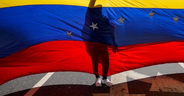 ونزوئلا از بازداشت مزدوران مرتبط با سازمان سیا خبر داد ونزوئلا از بازداشت مزدوران مرتبط با سازمان سیا خبر داد