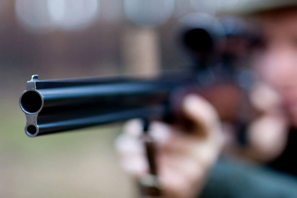 زخمی شدن فرمانده یگان و ۲ مامور منابع طبیعی در تیراندازی قاچاقچیان/ عکس زخمی شدن فرمانده یگان و ۲ مامور منابع طبیعی در تیراندازی قاچاقچیان/ عکس