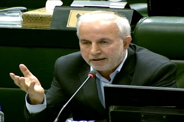 درخواست انحلال برخی بانکهای دیگر در مجلس/ واکنش نایب رئیس کمیسیون برنامه و بودجه مجلس به ادغام بانک آینده درخواست انحلال برخی بانکهای دیگر در مجلس/ واکنش نایب رئیس کمیسیون برنامه و بودجه مجلس به ادغام بانک آینده