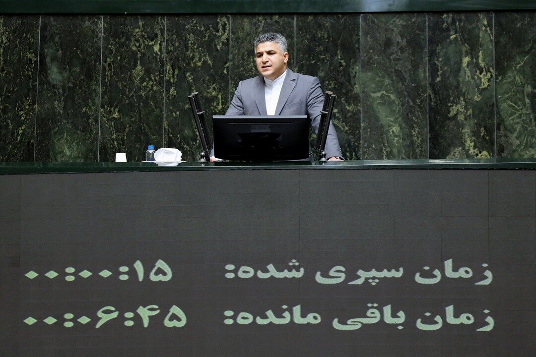 سخنگوی کمیسیون برنامه و بودجه: عملکرد رشد اقتصادی نیمه نخست سال ۱۴۰۴، منفی ۰.۳ درصد است سخنگوی کمیسیون برنامه و بودجه: عملکرد رشد اقتصادی نیمه نخست سال ۱۴۰۴، منفی ۰.۳ درصد است