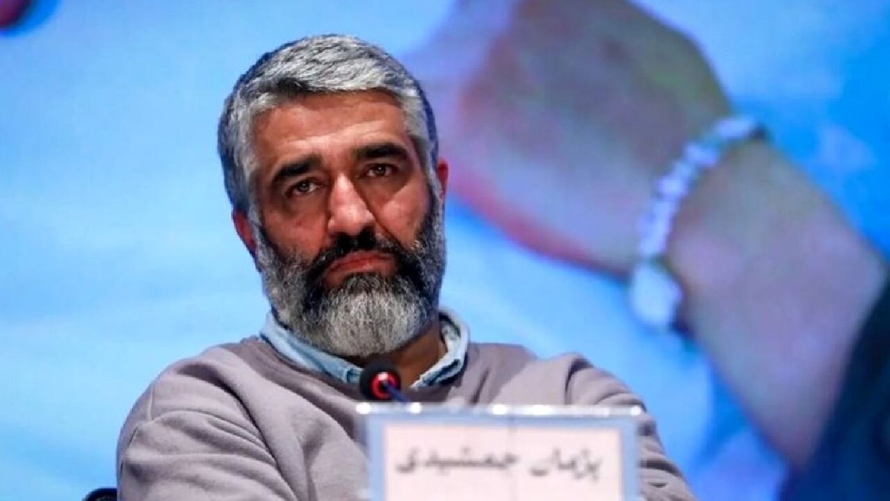 وکیل پژمان جمشیدی: منتظر تعیین زمان دادگاه هستیم/ پژمان ممنوعالکار نیست وکیل پژمان جمشیدی: منتظر تعیین زمان دادگاه هستیم/ پژمان ممنوعالکار نیست