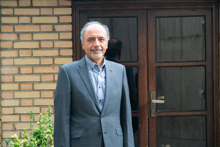 جناب پزشکیان؛ سه گانه تهران، ریاض و واشنگتن فرصتی استراتژیک است؛روندی که تمام دلسوزان ایران باید با قاطعیت از آن حمایت کنند جناب پزشکیان؛ سه گانه تهران، ریاض و واشنگتن فرصتی استراتژیک است؛روندی که تمام دلسوزان ایران باید با قاطعیت از آن حمایت کنند