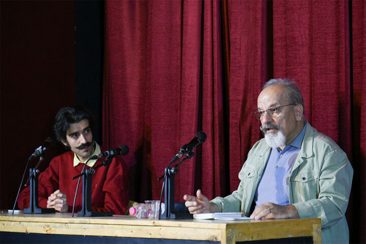 هر کس که در شبکههای اجتماعی حضور نداشته باشد، گویی قدرتی ندارد هر کس که در شبکههای اجتماعی حضور نداشته باشد، گویی قدرتی ندارد