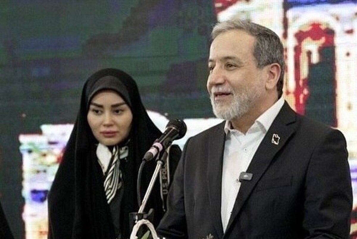 توصیه روزنامه همشهری به همسر عراقچی: همسر دیپلمات باشید نه اینفلوئنسر اینستاگرامی توصیه روزنامه همشهری به همسر عراقچی: همسر دیپلمات باشید نه اینفلوئنسر اینستاگرامی