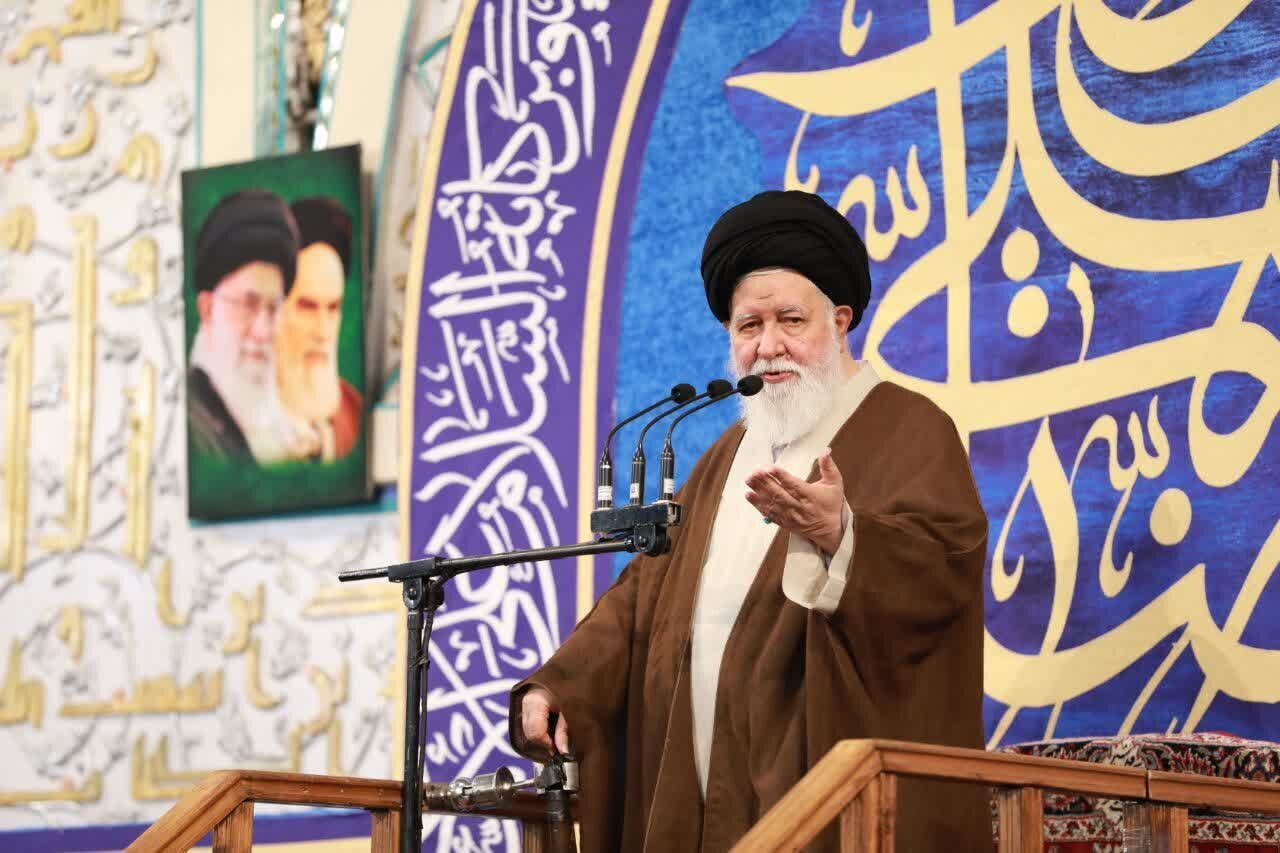 علم الهدی: امروز هر روحانی در صحنه سیاسی فعال باشد مورد هجوم ضد انقلاب است/ حزب موتلفه در مبارزه با لاابالیگری و مفاسد اقتصادی میدانداری کند علم الهدی: امروز هر روحانی در صحنه سیاسی فعال باشد مورد هجوم ضد انقلاب است/ حزب موتلفه در مبارزه با لاابالیگری و مفاسد اقتصادی میدانداری کند