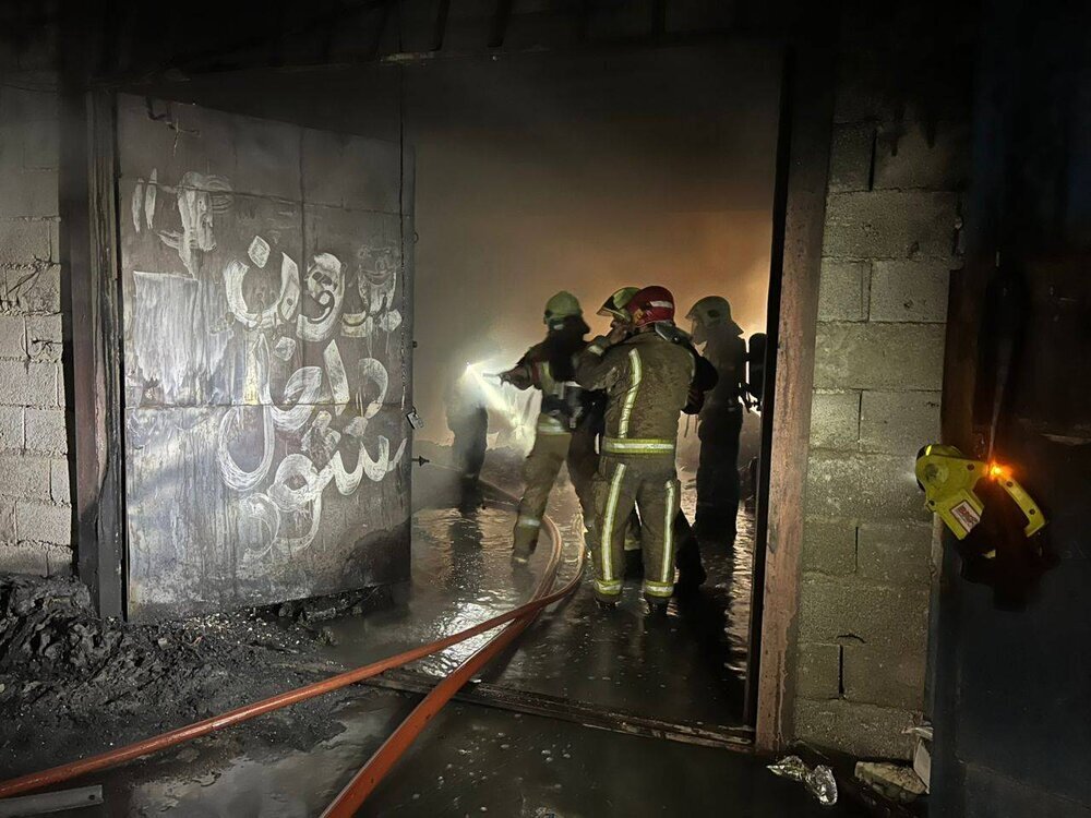 جزئیات مرگ ۹ کارگر به علت نشت گاز / درهای کارگاه قفل شده بود جزئیات مرگ ۹ کارگر به علت نشت گاز / درهای کارگاه قفل شده بود