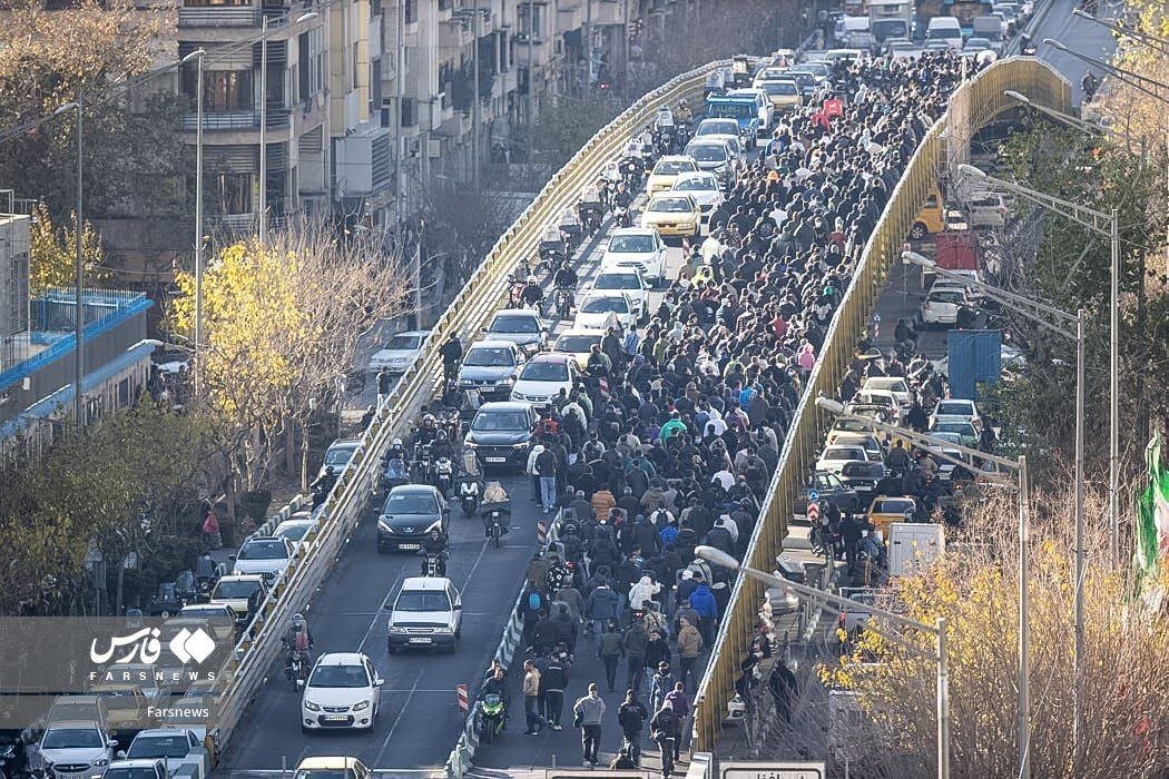 روزنامه اصولگرا: دشمن می خواهد ناآرامی های۱۴۰۱ را تکرار کند/ دولت یک سخنگوی اقتصادی تعیین کند تا حرفهای متناقض زده نشود روزنامه اصولگرا: دشمن می خواهد ناآرامی های۱۴۰۱ را تکرار کند/ دولت یک سخنگوی اقتصادی تعیین کند تا حرفهای متناقض زده نشود