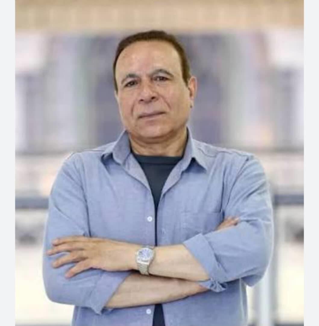 تقدیر از «محمد شهبا» در اختتامیه جایزه پژوهش سال سینمایی تقدیر از «محمد شهبا» در اختتامیه جایزه پژوهش سال سینمایی