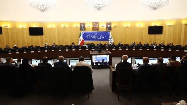 تصمیم جدید درباره افزایش حقوقها /میزان افزایش به این رقم میرسد تصمیم جدید درباره افزایش حقوقها /میزان افزایش به این رقم میرسد