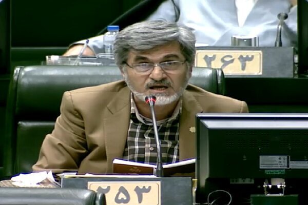 ادعای کوچکزاده درباره تخلف در جداول بودجه/ من و تو وقتی پول نداریم، صدقه نمیدهیم/ چه کسی گفته در این جدول کمک به آن مؤسسه اضافه شود؟ ادعای کوچکزاده درباره تخلف در جداول بودجه/ من و تو وقتی پول نداریم، صدقه نمیدهیم/ چه کسی گفته در این جدول کمک به آن مؤسسه اضافه شود؟