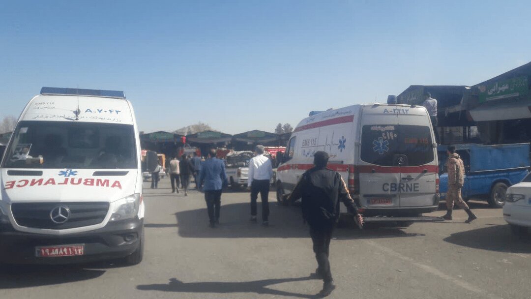 اولین تصاویر از سقوط یک فروند بالگرد در دُرچه اصفهان اولین تصاویر از سقوط یک فروند بالگرد در دُرچه اصفهان