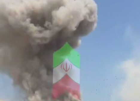 راست افراطیهای آمریکا، اکنون از اینکه بمبها بر سر ایران میبارند، خشمگین هستند؛ این اقدام کاملاً منزجرکننده و شیطانی است راست افراطیهای آمریکا، اکنون از اینکه بمبها بر سر ایران میبارند، خشمگین هستند؛ این اقدام کاملاً منزجرکننده و شیطانی است
