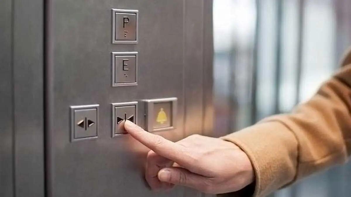 هنگام قطعی برق در آسانسور چه کار کنیم؟ هنگام قطعی برق در آسانسور چه کار کنیم؟