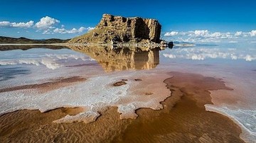 فروش نمک خوراکی دریاچه ارومیه مجاز نیست