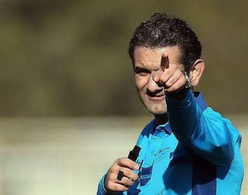داور بازی فولاد و استقلال مشخص شد