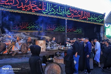 پذیرایی عراقی ها از زائران اربعین