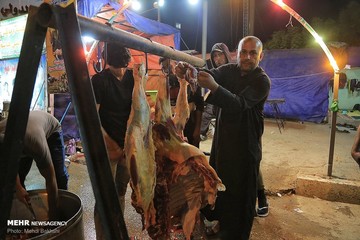 پذیرایی عراقی ها از زائران اربعین