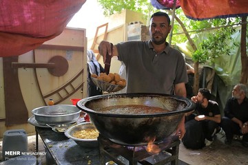 پذیرایی عراقی ها از زائران اربعین
