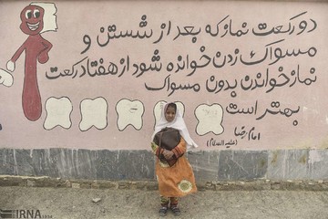 مدرسه در روزهای طوفانی سیستان