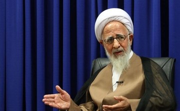 کنایه آیت‌الله جوادی‌آملی به نجومی‌بگیران/ وقتی فرد طمع بهشت یا خوف جهنم دارد دیگر مهدوی نمی‌اندیشد