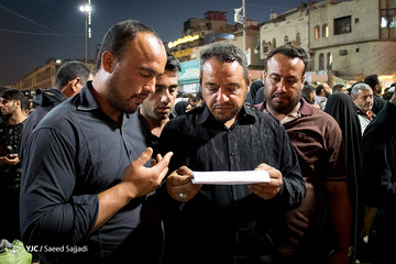 عزاداری در بین الحرمین در شب اربعین حسینی