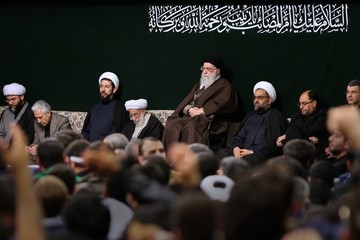 مراسم عزاداری اربعین حضرت سیدالشهدا(ع) با حضور هیئت‌های دانشجویی در حسینیه امام خمینی(ره)