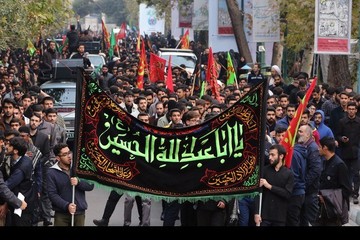 عزاداری اربعین دانشجویان