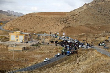 زائران پیاده چناران شهر خراسان شمالی