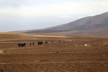 زائران پیاده چناران شهر خراسان شمالی