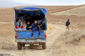 زائران پیاده چناران شهر خراسان شمالی