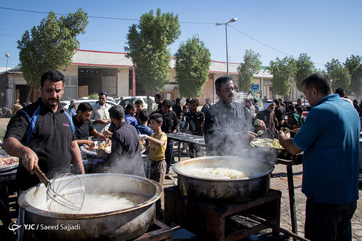 پذیرایی و مهمان نوازی عراقی ها از زائران اربعین حسینی