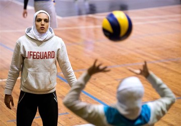 مائده برهانی لژیونر والیبال ایران در ترکیه:حجابم را به پول ترجیح دادم