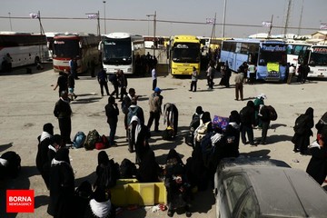 بازگشت زائران اربعین حسینی از مرز شلمچه