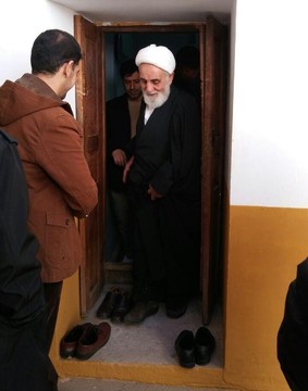 بازدید ناطق نوری از خانه موزه نیمایوشیج