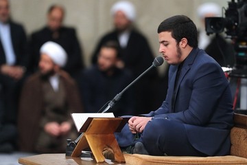 دیدار دانش‌آموزان و دانشجویان با رهبر معظم انقلاب اسلامی
