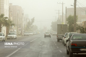 طوفان و آلودگی هوا در زابل