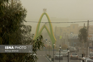 طوفان و آلودگی هوا در زابل