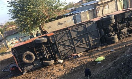 واژگونی اتوبوس در شرق گلستان واژگونی اتوبوس در شرق گلستان