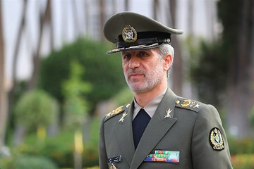 Iran Defense Minister: Revolution Leader's guidelines foil US policies