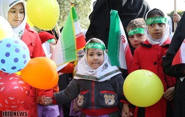 راهپیمایی 13 آبان در تبریز