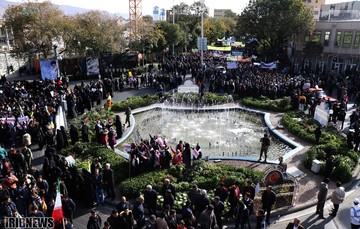 راهپیمایی 13 آبان در تبریز