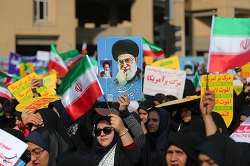 راهپیمایی ۱۳ آبان -اصفهان و کرمانشاه