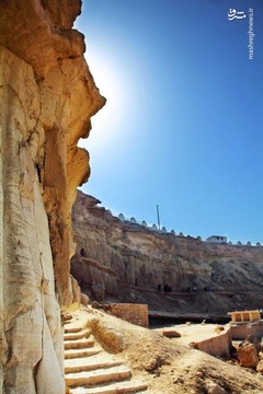 غار تاریخی خربس در جزیره قشم