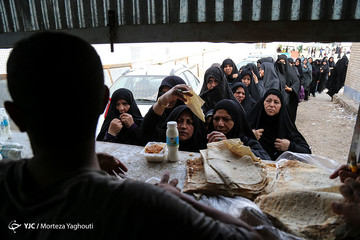 بازگشت زائران اربعین حسینی از مرز چذابه