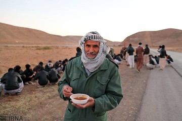 زائران پیاده‎ حرم رضوی(ع)
