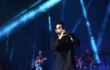 پسر مدیرعامل پرسپولیس خواننده کنسرت فینال لیگ قهرمانان آسیا
