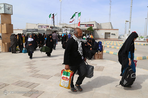 بازگشت زائران اربعین حسینی از مرز چذابه