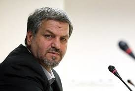 تیپ خاص و متفاوت کواکبیان با لب خندان