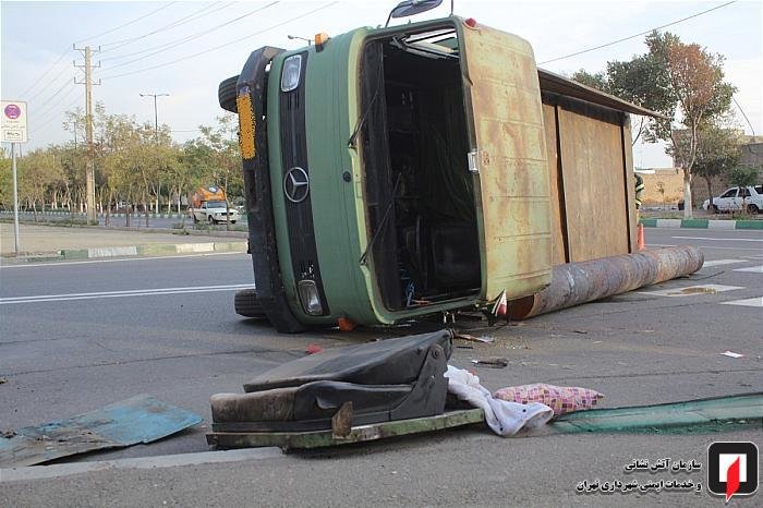 واژگونی خاور در شادآباد واژگونی خاور در شادآباد