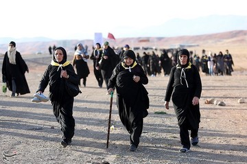 پیاده روی زائران امام رضا(ع)